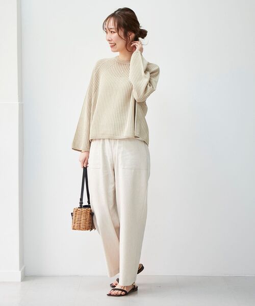 le.coeur blanc(ルクールブラン)の「バックシャンホールガーメント針抜きニット(ニット/セーター・レディース・ベージュ/モカ・38)」の22枚目の写真