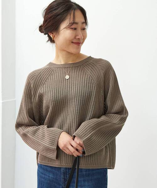 le.coeur blanc(ルクールブラン)の「バックシャンホールガーメント針抜きニット(ニット/セーター・レディース・ベージュ/モカ・38)」の4枚目の写真