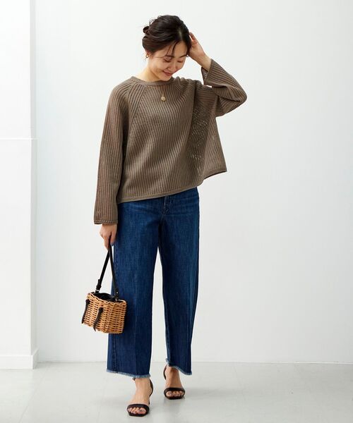 le.coeur blanc(ルクールブラン)の「バックシャンホールガーメント針抜きニット(ニット/セーター・レディース・ベージュ/モカ・38)」の7枚目の写真