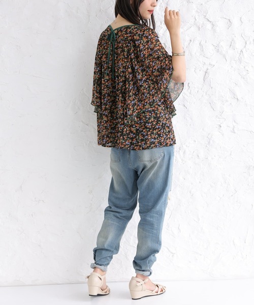 osharewalker（オシャレウォーカー）の「【廃盤】『花柄プリントラッフルフリルブラウス』（シャツ/ブラウス・レディース・ブラック/グリーン/アイボリー・1/2）」の15枚目の写真