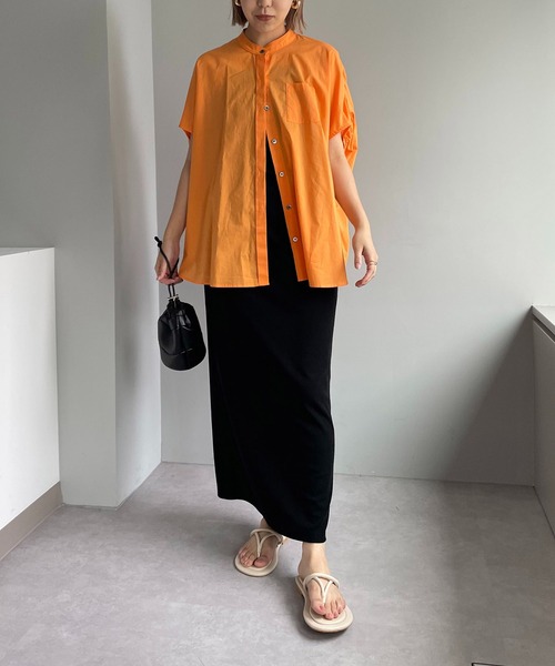 CAPRICIEUX LE'MAGE(カプリシューレマージュ)の「ヨークギャザーフレンチシャツ(シャツ/ブラウス・レディース・ホワイト/ピンク/オレンジ/グリーン・FREE)」の11枚目の写真