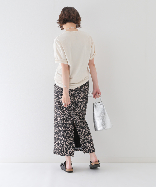 JOURNAL STANDARD relume(ジャーナルスタンダード レリューム)の「アニマルプリントスカート(スカート・レディース・ブラック・38/36)」の3枚目の写真