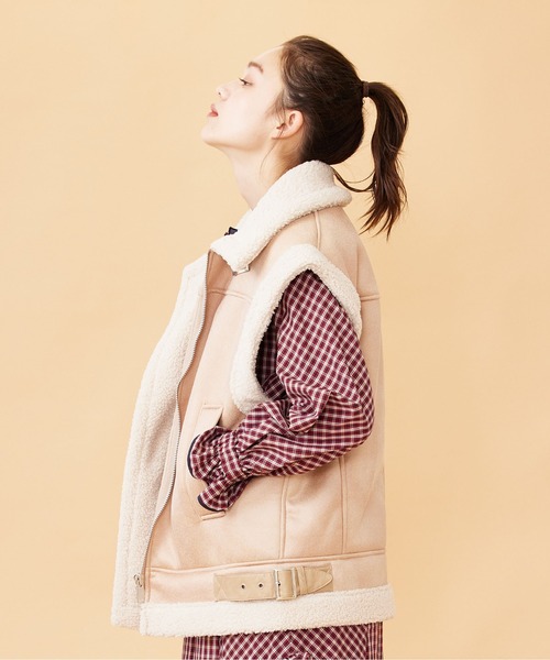 MILKFED.（ミルクフェド）の「FAUX MOUTON VEST（ムートンコート・レディース・ブラック/ベージュ/ブラウン・ONE SIZE）」の18枚目の写真