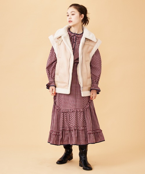 MILKFED.（ミルクフェド）の「FAUX MOUTON VEST（ムートンコート・レディース・ブラック/ベージュ/ブラウン・ONE SIZE）」の9枚目の写真