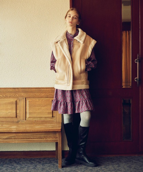 MILKFED.（ミルクフェド）の「FAUX MOUTON VEST（ムートンコート・レディース・ブラック/ベージュ/ブラウン・ONE SIZE）」の22枚目の写真