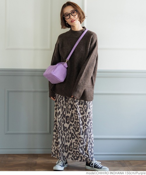 coca（coca）（コカ）の「フェイクスウェードワンハンドルバッグ（ハンドバッグ・レディース・ブラック/ダークグリーン/パープル/アイボリー・ONE SIZE）」の9枚目の写真