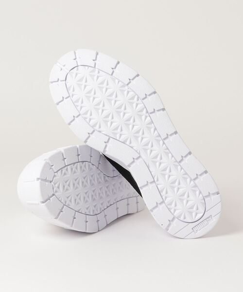 PUMA（プーマ）の「PUMA MAYZE STACK WNS / プーマ メイズ スタック ウィメンズ（スニーカー・レディース・ホワイト系その他/ホワイト系その他2/ホワイト・23.5cm/24.5cm/23.0cm/24.0cm/25.0cm/25.5cm/26.0cm/22.5cm）」の21枚目の写真