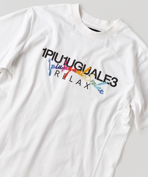 1piu1uguale3 RELAX(ウノピュウノウグァーレトレリラックス)の「【1PIU1UGUALE3 RELAX】CURSIVE T-SHIRT / 1+1=3 RHINESTONE T-SHIRT / RAINBOW LOGO T-SHIRT(Tシャツ/カットソー・メンズ・ホワイト系1/ホワイト系2/ホワイト系3/ブラック系1/ブラック系2/ブラック系3・MEDIUM/LARGE/X-LARGE)」の1枚目の写真