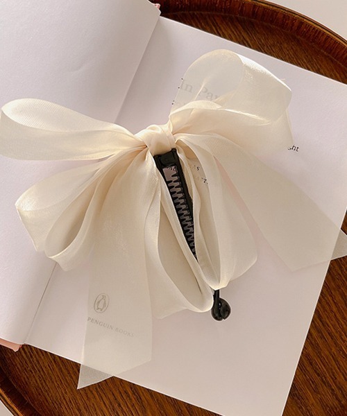 VIBGYOR Women（ヴィブジョー　ウィメン）の「【float】シフォン リボン バナナクリップ（バレッタ/ヘアクリップ・レディース・ホワイト/ブラック・FREE）」の3枚目の写真