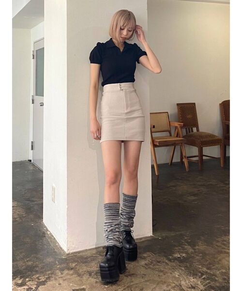 EMODA（エモダ）の「ハイウエストダブルボタンスカート（スカート・レディース・ブラック/ピンク/ベージュ・MEDIUM/SMALL）」の11枚目の写真