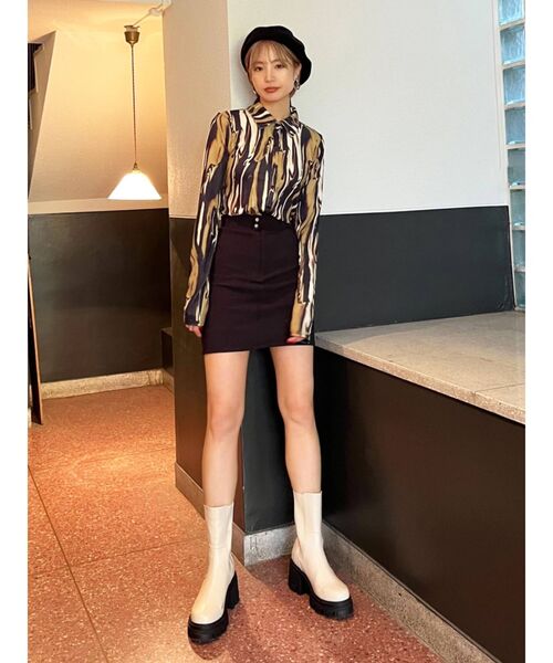 EMODA（エモダ）の「ハイウエストダブルボタンスカート（スカート・レディース・ブラック/ピンク/ベージュ・MEDIUM/SMALL）」の20枚目の写真