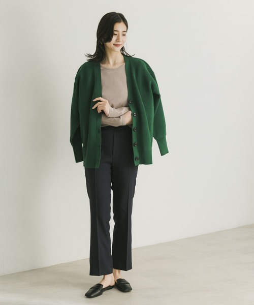 URBAN RESEARCH（アーバンリサーチ）の「ロングスリーブリブカットソー（Tシャツ/カットソー・レディース・オフホワイト/ブラック/ベージュ系その他/グリーン・FREE）」の16枚目の写真