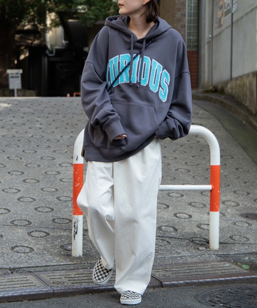 WEGO（ウィゴー）の「WEGO/ヘビーウエイト サガラカレッジプルパーカー（パーカー・メンズ・ダークグリーン/杢グレー/グレー系その他/スミクロ・MEDIUM/LARGE）」の11枚目の写真