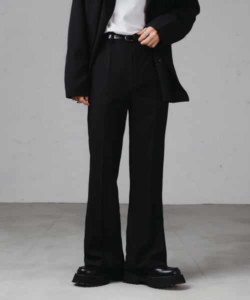 epnok(エプノック)の「ドレープセミワイドフレアスラックス(スラックス・メンズ・ネイビー/モカ/ブラック・MEDIUM/SMALL/LARGE)」の4枚目の写真