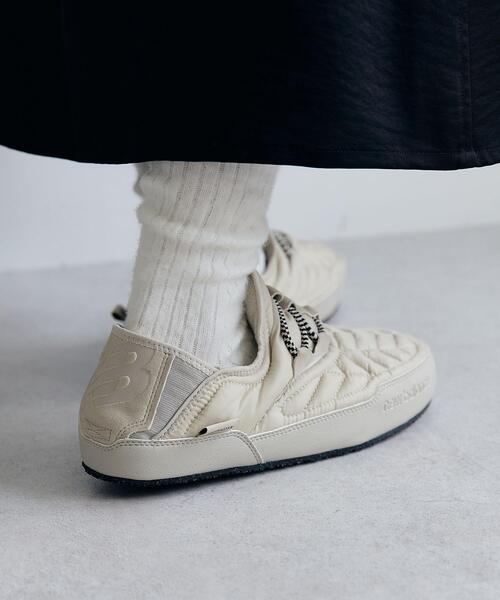 NEW BALANCE(ニューバランス)の「【WEB限定】<New Balance>CARAVAN MOC シューズ(スニーカー・レディース・ブラック/ホワイト・24cm/23cm/25cm)」の4枚目の写真