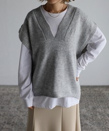 【2022 A/W】ディープVネックニットベスト