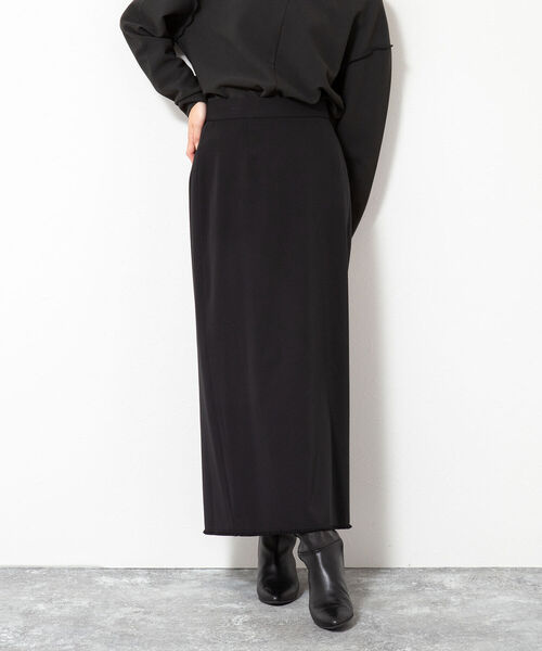 NOLLEY’S（ノーリーズ）の「ウォッシャブルギャバフリンジロングタイトスカート（スカート・レディース・ブラック・38/36）」の5枚目の写真