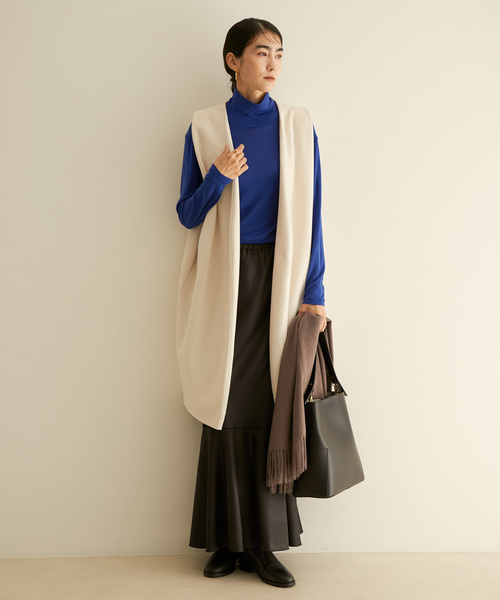 SALON adam et rope'（サロン アダム エ ロペ）の「【WEB限定】大判無地ストール（ストール/ショール・レディース・ホワイト/ブラウン/レッド/ブルー・FREE）」の18枚目の写真