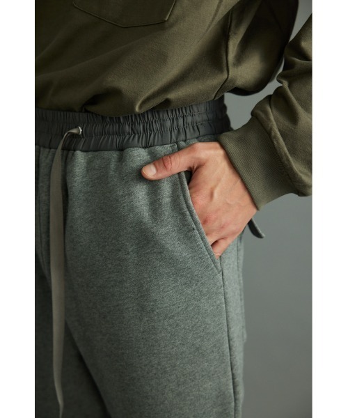 STYLEMIXER（スタイルミキサー）の「タフヘビースウェットジップパンツ（スウェットパンツ・メンズ・ブラック/グレー・LARGE/MEDIUM）」の14枚目の写真