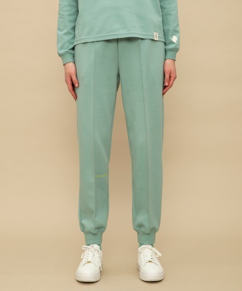 le coq sportif(ルコックスポルティフ)の「【WEB限定カプセルコレクション】 ダンボールスウェット ロングパンツ ルコック レディース スポーツ(スウェットパンツ・レディース・ホワイト/ブラック/ピンク/ブルー・SS/M(M)/S/L/XL)」の3枚目の写真