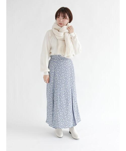 Te chichi TERRASSE（テチチテラス）の「パールバーネックニット（ニット/セーター・レディース・ネイビー/ピンク/グリーン/オフホワイト・ﾌﾘ-）」の6枚目の写真