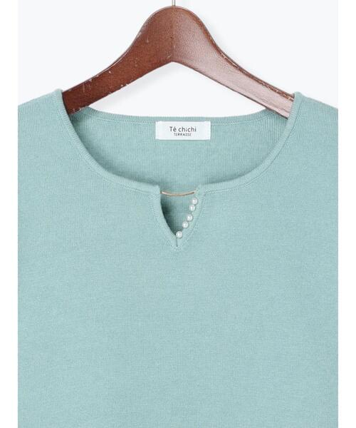 Te chichi TERRASSE（テチチテラス）の「パールバーネックニット（ニット/セーター・レディース・ネイビー/ピンク/グリーン/オフホワイト・ﾌﾘ-）」の20枚目の写真