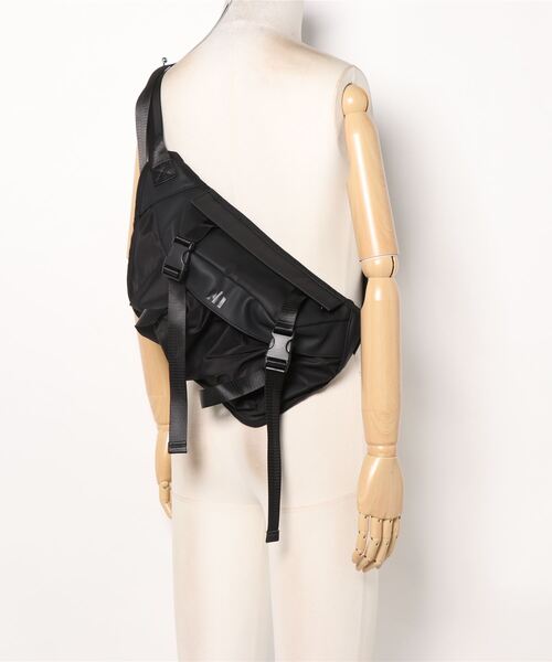Burner(バーナー)の「【OKUOKU 0909】ナイロン メッセンジャーバッグ oku-bag-637730695642-24(メッセンジャーバッグ・メンズ・A・FREE)」の6枚目の写真