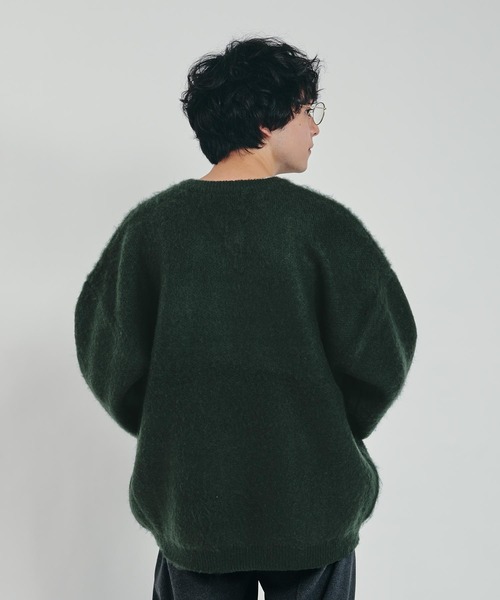 MUHET(ミュエータ)の「Vネックブラッシュドニット(ニット/セーター・レディース・パープル/ダークブラウン/ブルー/ダークグリーン・X-LARGE/MEDIUM)」の20枚目の写真