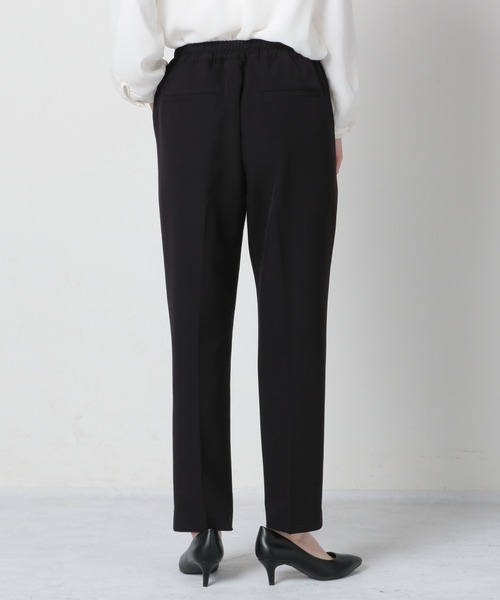 Honeys(ハニーズ)の「イージーテーパードパンツ(スラックス・レディース・ブルー系その他/ネイビー/イエロー/ピンク/グレイッシュベージュ/ブラック/アイボリー/ミント/ライトピンク/グリーン/ブルー/モカ・LL/S/M/L/SS/3L)」の18枚目の写真