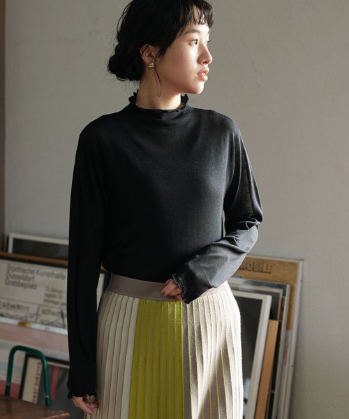 CRAFT STANDARD BOUTIQUE(クラフトスタンダードブティック)の「メロウフリルニットプルオーバー(ニット/セーター・レディース・イエロー/ブラック/ブルー/オフホワイト・FREE)」の3枚目の写真