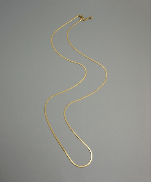 ieLS（イエルズ）の「金属アレルギー対応「ieLS」ステンレス フラットスネークチェーン2mm ロングネックレス（ネックレス・レディース・ゴールド/シルバー・70cm）」の7枚目の写真
