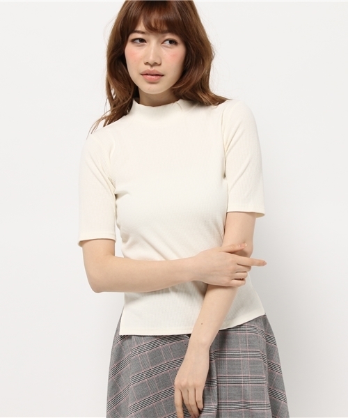 OUTLET(アウトレット)の「【who's who Chico】テレコハイネック5分袖プルオーバー(Tシャツ/カットソー・レディース・グレー/ホワイト・FREE)」の2枚目の写真