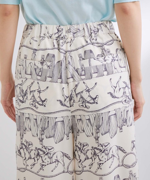 ROPE'（ロペ）の「【洗える】ヴィンテージスカーフプリントワイドパンツ（その他パンツ・レディース・ネイビー/ピンク系その他2・36/38）」の15枚目の写真