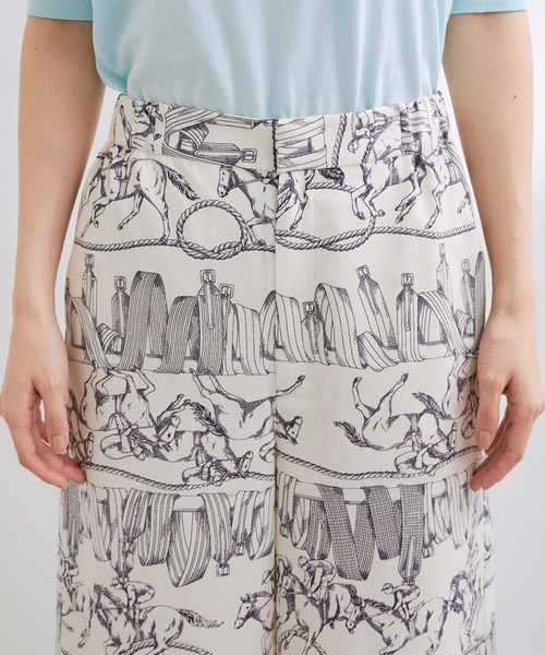 ROPE'（ロペ）の「【洗える】ヴィンテージスカーフプリントワイドパンツ（その他パンツ・レディース・ネイビー/ピンク系その他2・36/38）」の16枚目の写真