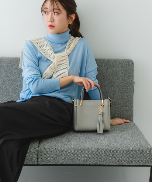 RODE SKO(ロデスコ)の「プチ2WAYトートバッグ(トートバッグ・レディース・ベージュ/ホワイト系その他/ブラック系その他/ライトカーキ/グレー/ブルー/モカ・ONE)」の19枚目の写真