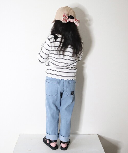 SHOO・LA・RUE（シューラルー）の「◆【110-140cm】軽量デニム切り替えパンツ（デニムパンツ・キッズ・ブルー系5/サックスブルー系5・12/11/13/14）」の14枚目の写真