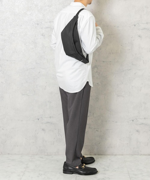 RODE SKO(ロデスコ)の「『別注』RODE SKO×Un coeur 撥水ボディバッグ(ボディバッグ/ウエストポーチ・メンズ・ブラック/グレー・ONE)」の20枚目の写真