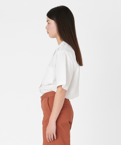 Levi's(リーバイス)の「Levi's/リーバイス オープンカラーシャツ WHITE ALYSSUM(その他トップス・レディース・マルチ・XS/S/M)」の7枚目の写真