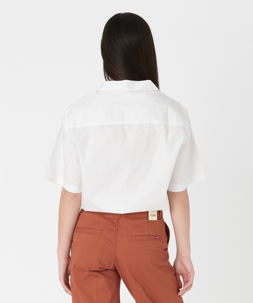 Levi's(リーバイス)の「Levi's/リーバイス オープンカラーシャツ WHITE ALYSSUM(その他トップス・レディース・マルチ・XS/S/M)」の6枚目の写真