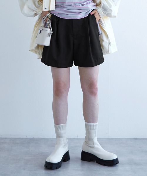 w closet(ダブルクローゼット)の「【セットアップ対応】リネンタッチショートパンツ(その他パンツ・レディース・ブラック/ネイビー/ライトベージュ・FREE)」の2枚目の写真