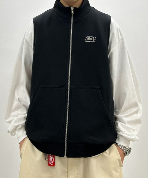 WHO'S WHO gallery（フーズフーギャラリー）の「COOPER FACTスウェットスタンドカラーベスト（ベスト・メンズ・ホワイト/ブラック/ライトグレー・FREE）」の2枚目の写真