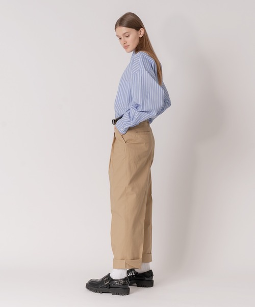 ONCILY(オンシェリー)の「ROLL UP CHINO PANTS / ロールアップチノパンツ(チノパンツ・メンズ・ベージュ/カーキ/ネイビー・SMALL/LARGE/MEDIUM)」の20枚目の写真