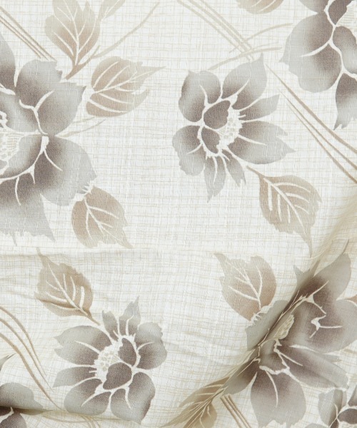 ゆかた館グレース（ユカタカングレース）の「こだわり浴衣５点セット（浴衣・レディース・レッド/クリーム/オフホワイト/サックスブルー/アイボリー/ライトピンク/スミクロ/キナリ/ブルー系/ブルー/サックスブルー系/ライトブルー/ピンクベージュ/ベージュ・MEDIUM/SMALL）」の16枚目の写真