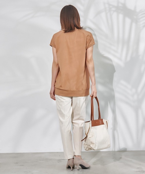 Arnold Palmer(アーノルドパーマー)の「レガシー ロゴ フレンチスリーブ Tシャツ(Tシャツ/カットソー・レディース・アイボリー/ブラック/ライトブラウン・M/S/L)」の19枚目の写真