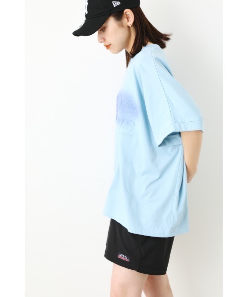 RODEO CROWNS WIDE BOWL(ロデオクラウンズワイドボウル)の「SPRAYエンボスロゴTシャツ(Tシャツ/カットソー・レディース・ライトブルー/オフホワイト/チャコールグレー・FREE)」の18枚目の写真