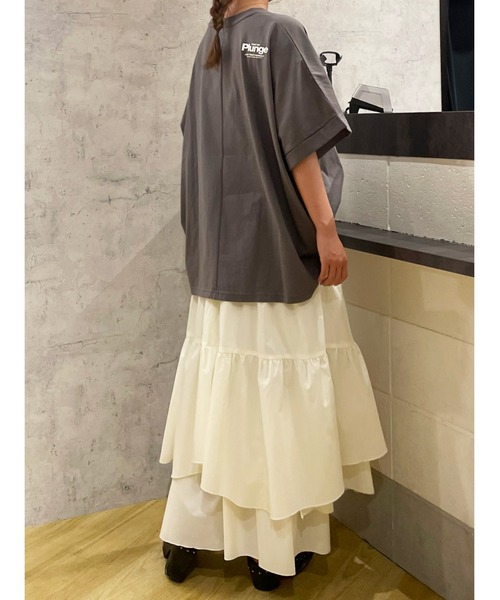 RODEO CROWNS WIDE BOWL(ロデオクラウンズワイドボウル)の「SPRAYエンボスロゴTシャツ(Tシャツ/カットソー・レディース・ライトブルー/オフホワイト/チャコールグレー・FREE)」の4枚目の写真