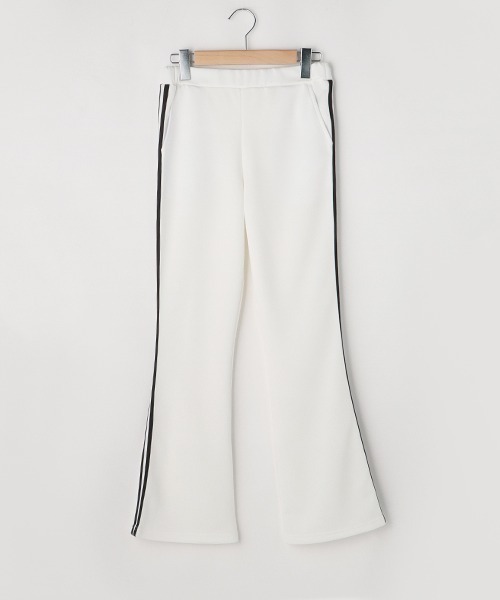 LOVETOXIC（ラブトキシック）の「【LTXC】接触冷感ラインフレアパンツ