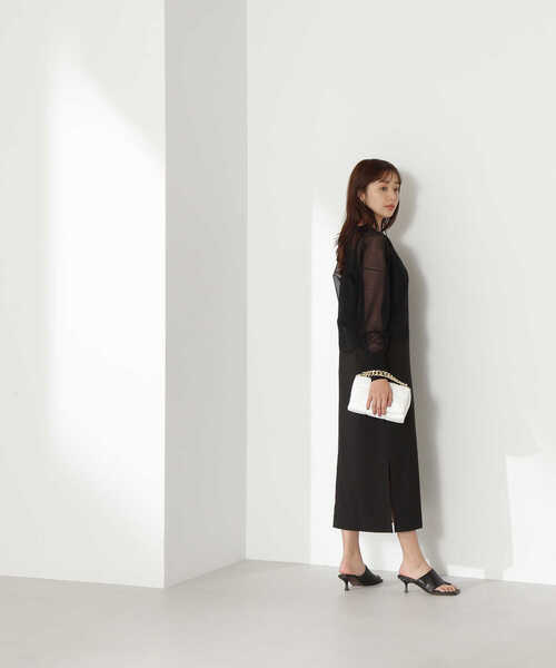 NATURAL BEAUTY BASIC(ナチュラルビューティーベーシック)の「◇クロップドシアーカーディガン(カーディガン/ボレロ・レディース・ブラック/ダークグリーン/ダークブラウン/オフホワイト・FREE)」の12枚目の写真
