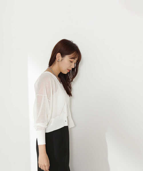 NATURAL BEAUTY BASIC(ナチュラルビューティーベーシック)の「◇クロップドシアーカーディガン(カーディガン/ボレロ・レディース・ブラック/ダークグリーン/ダークブラウン/オフホワイト・FREE)」の20枚目の写真