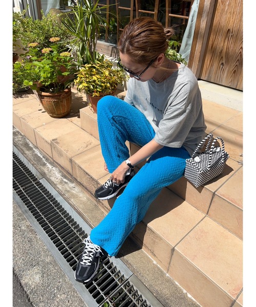owndaily(オンデイリー)の「ワッフルレギンスパンツ(その他パンツ・レディース・ブラック/ピンク/ブルー/グリーン・FREE)」の5枚目の写真